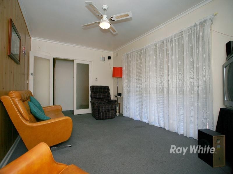 9 Cooper Street, Springvale South VIC 3172