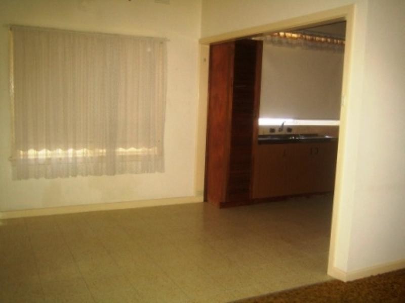 19 Stuart Street, Noble Park VIC 3174