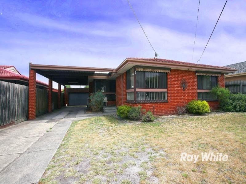 4 Bundeena Avenue, Keysborough VIC 3173