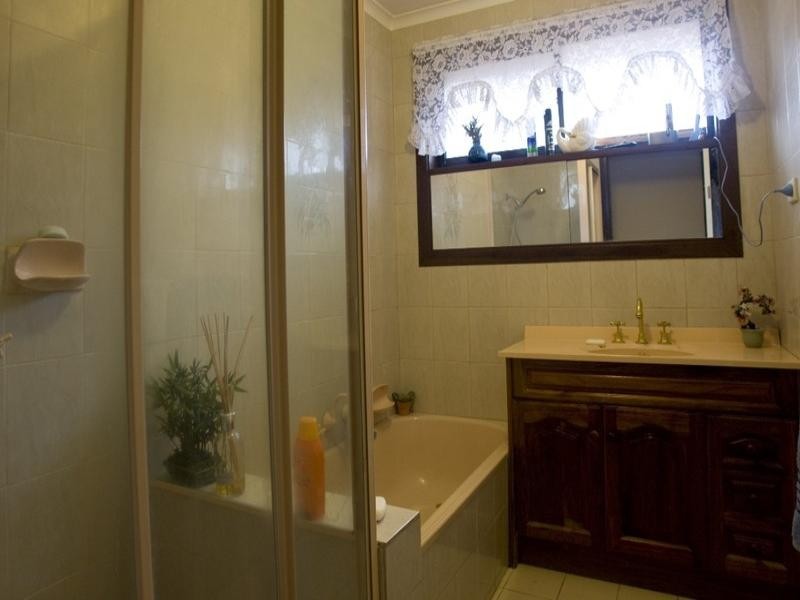 57 Glenelg Drive, Clayton South VIC 3169