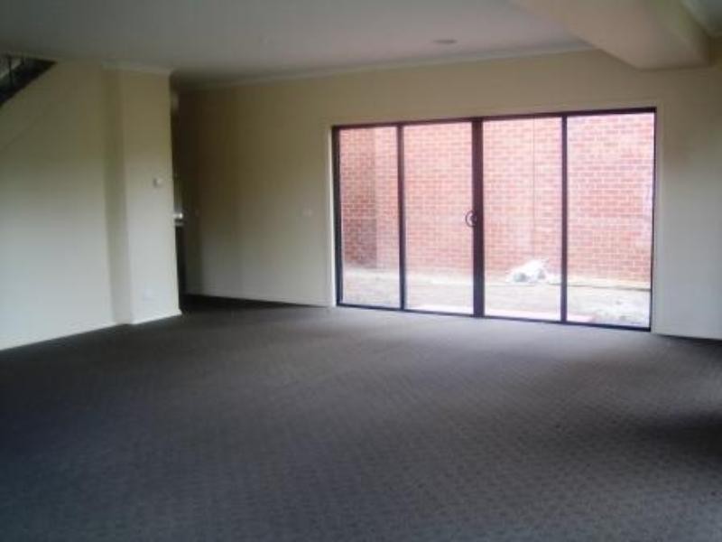 2b Treesbank Avenue, Noble Park VIC 3174