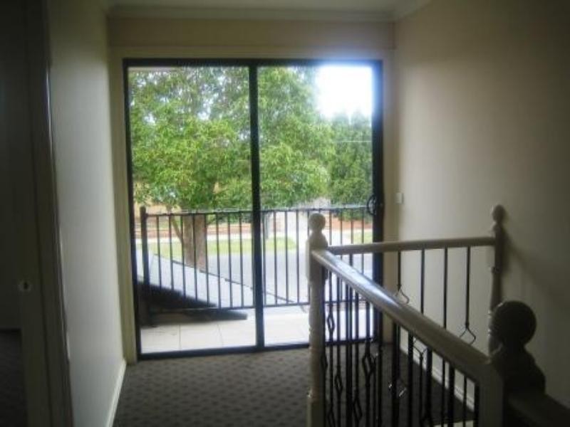 2b Treesbank Avenue, Noble Park VIC 3174