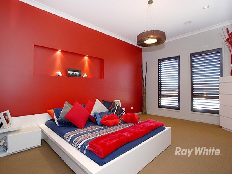 6 Golden Ash Close, Lyndhurst VIC 3975