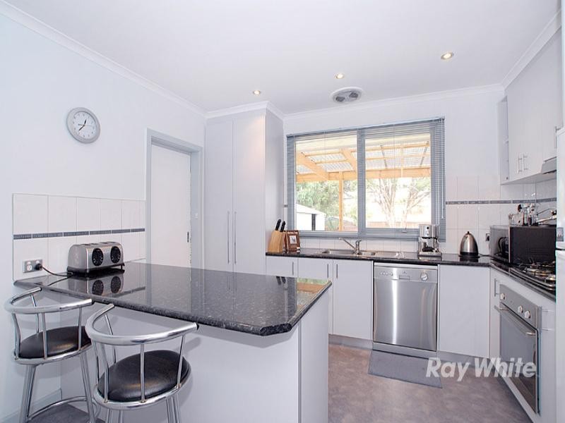 12 Percy Street, Noble Park VIC 3174