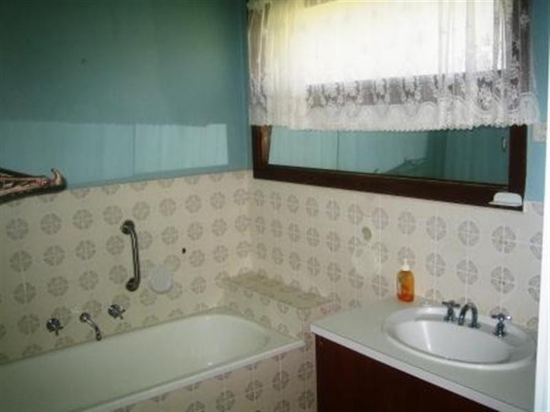 2/12 Kilberry Avenue, Springvale South VIC 3172