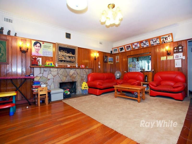 8 Carter Street, Noble Park VIC 3174