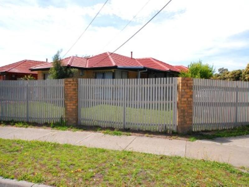 14 Vitis Avenue, Noble Park VIC 3174