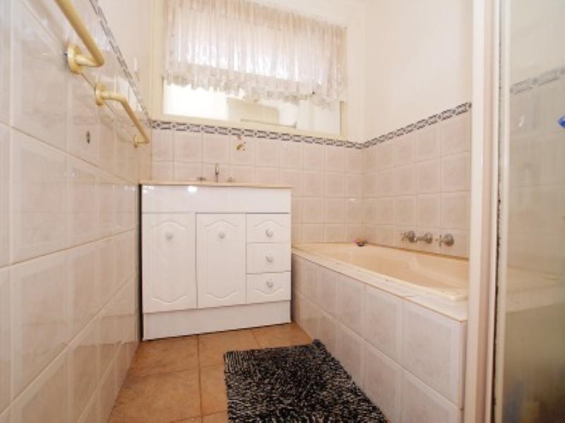 14 Vitis Avenue, Noble Park VIC 3174