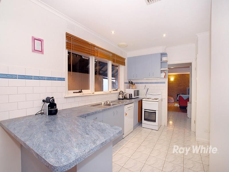 83 Shrives Road, Narre Warren South VIC 3805