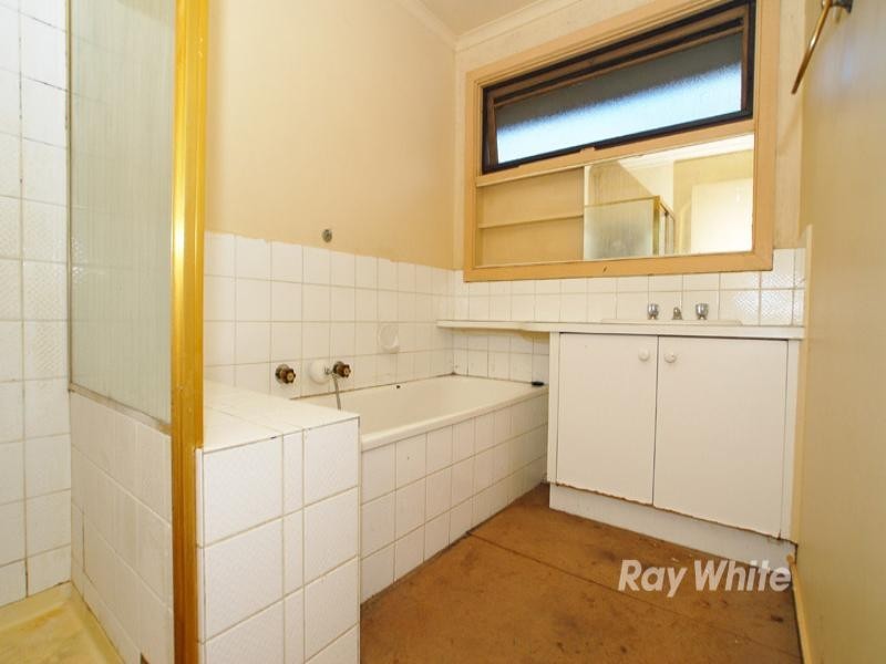 3 Brett Drive, Keysborough VIC 3173