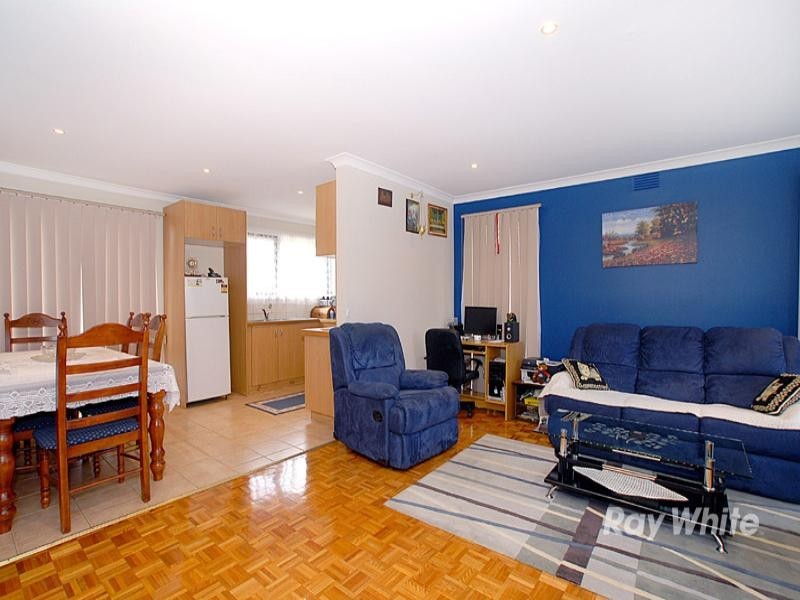 5 Gunns Road, Hallam VIC 3803