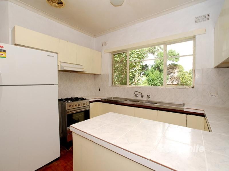 31 Olympic Avenue, Springvale South VIC 3172