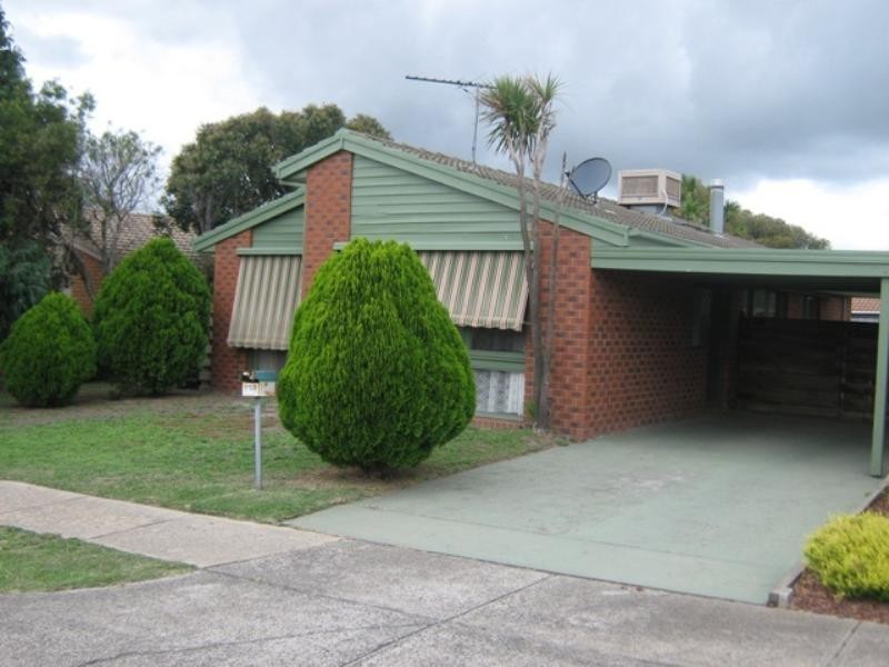 2 Hibiscus Way, Keysborough VIC 3173