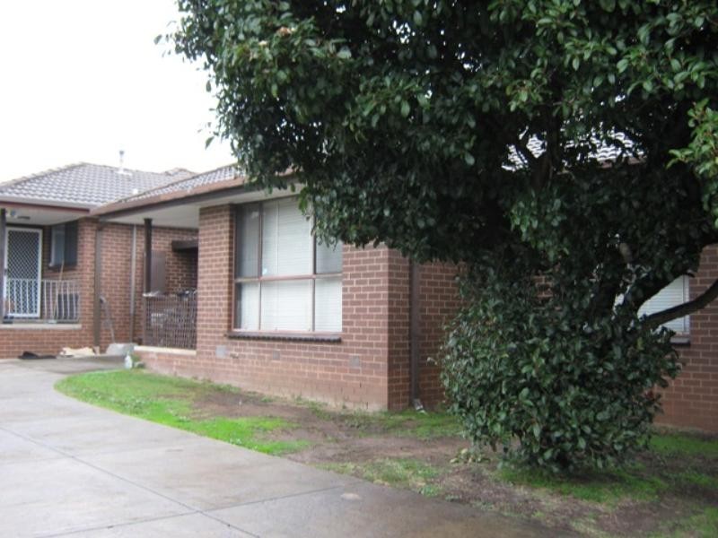 2/26 Vincent Crescent, Noble Park VIC 3174