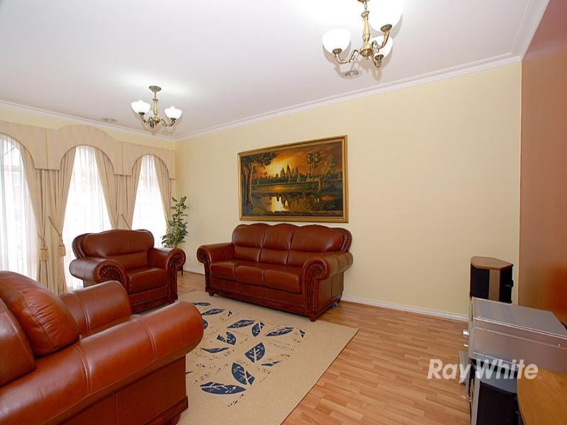 38 Coachwood Crescent, Narre Warren VIC 3805