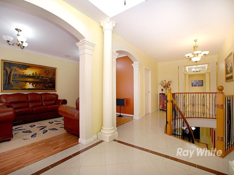 38 Coachwood Crescent, Narre Warren VIC 3805