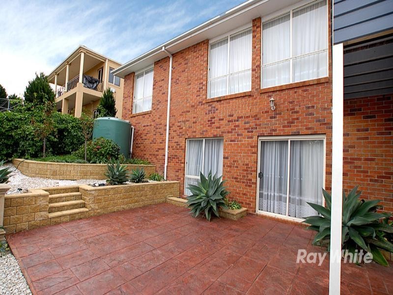 38 Coachwood Crescent, Narre Warren VIC 3805