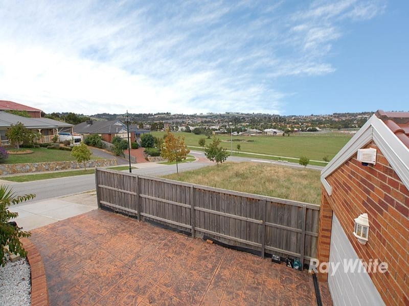 38 Coachwood Crescent, Narre Warren VIC 3805