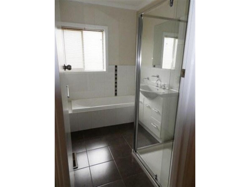 16 Theodore Avenue, Noble Park VIC 3174