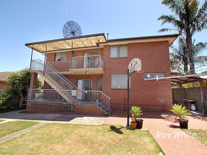 2 Cezanne Crescent, Wheelers Hill VIC 3150