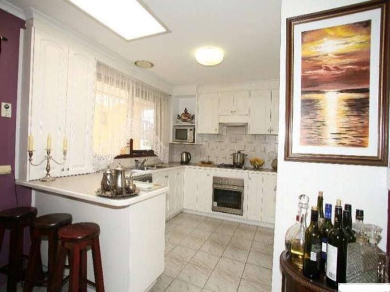 8 Admirala Avenue, Dandenong VIC 3175