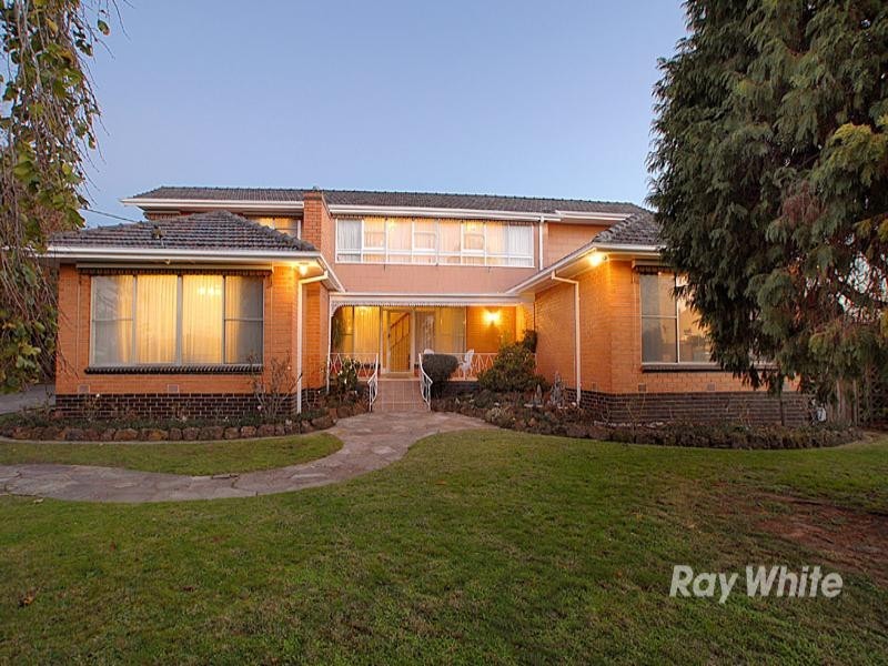 7 Tanjil Court, Dandenong North VIC 3175