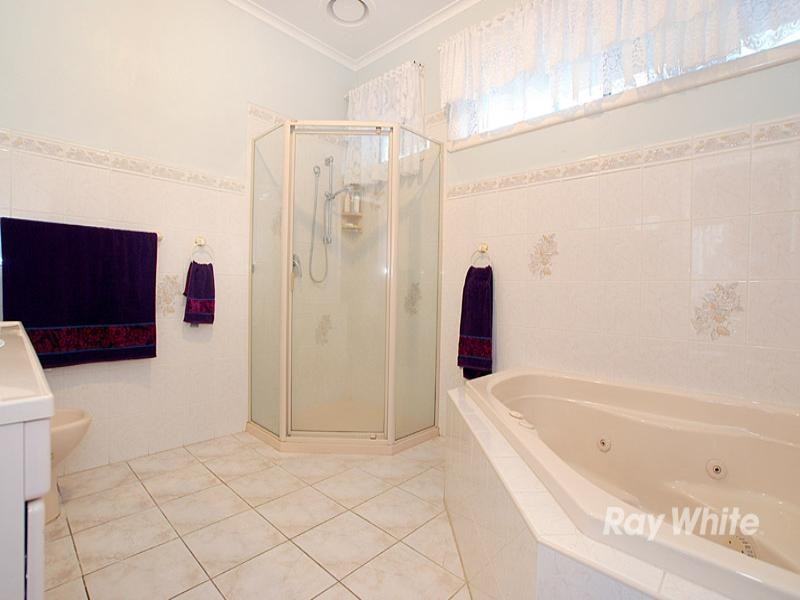 7 Tanjil Court, Dandenong North VIC 3175