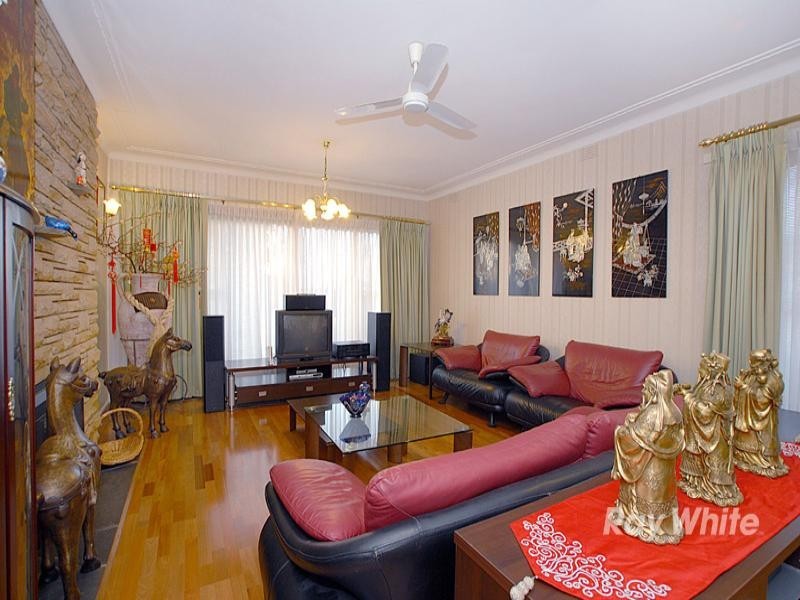 7 Tanjil Court, Dandenong North VIC 3175