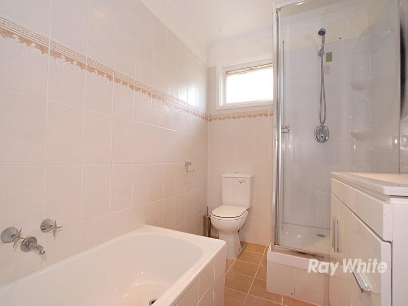 17 Waddington Crescent, Springvale South VIC 3172