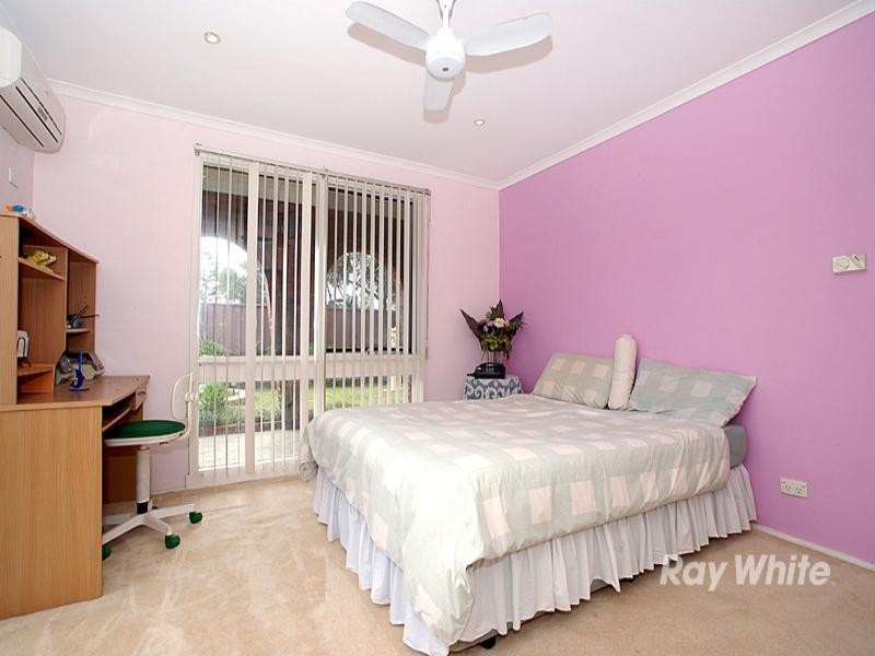 17 Waddington Crescent, Springvale South VIC 3172