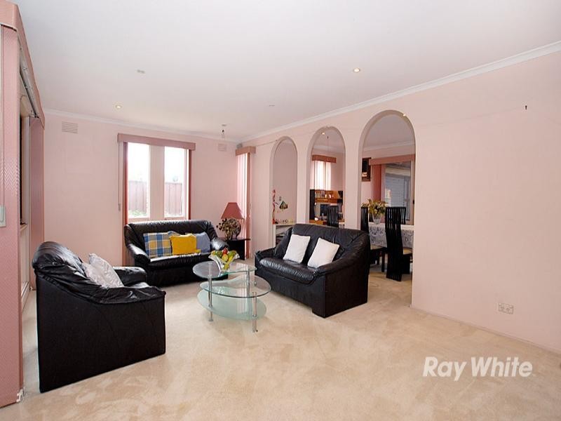 17 Waddington Crescent, Springvale South VIC 3172