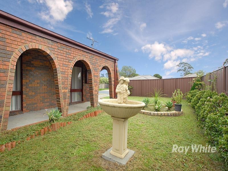17 Waddington Crescent, Springvale South VIC 3172