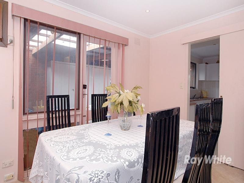 17 Waddington Crescent, Springvale South VIC 3172