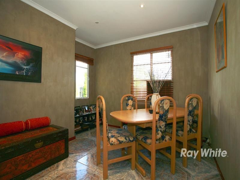 19 Chifley Crescent, Dandenong North VIC 3175