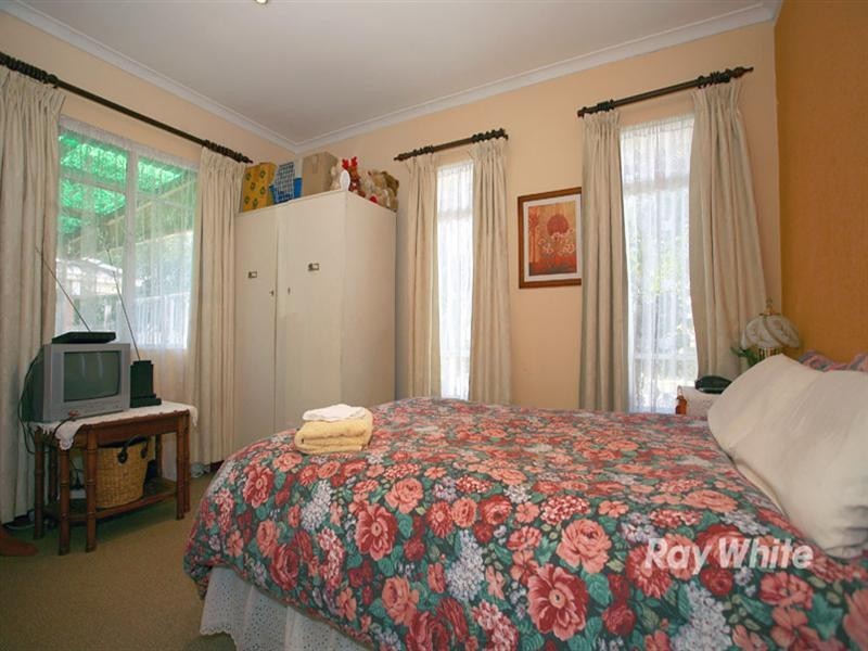 19 Chifley Crescent, Dandenong North VIC 3175