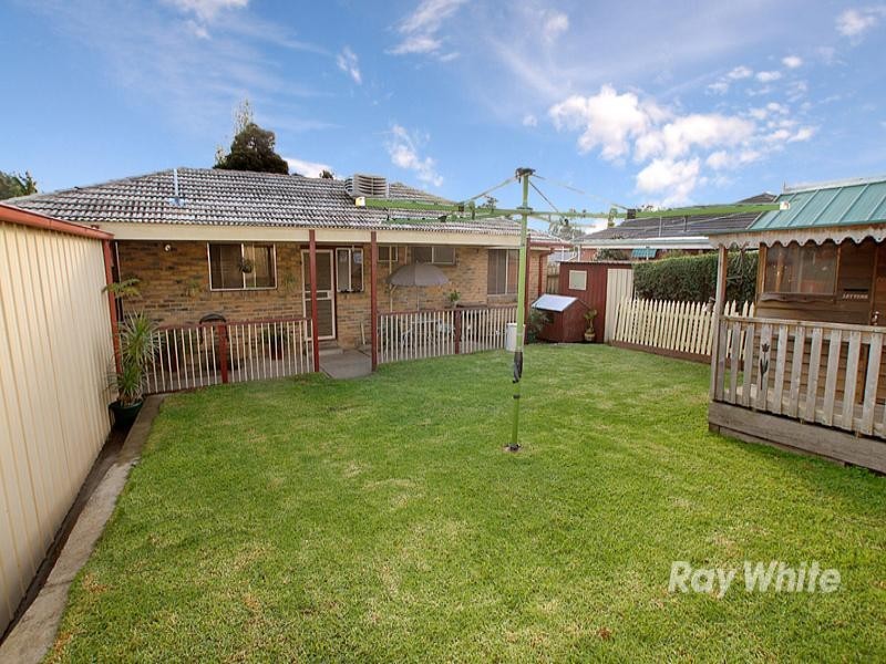 29 Kernot Crescent, Noble Park North VIC 3174