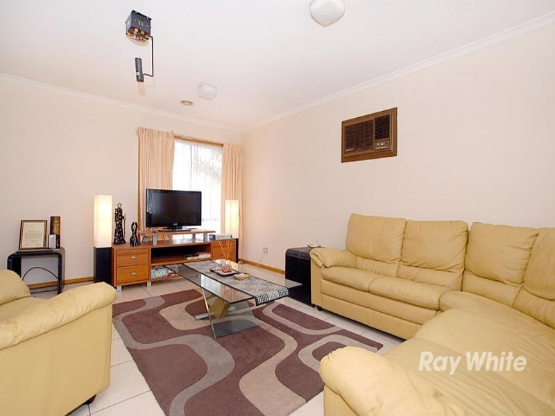 123 Buckley Street, Noble Park VIC 3174