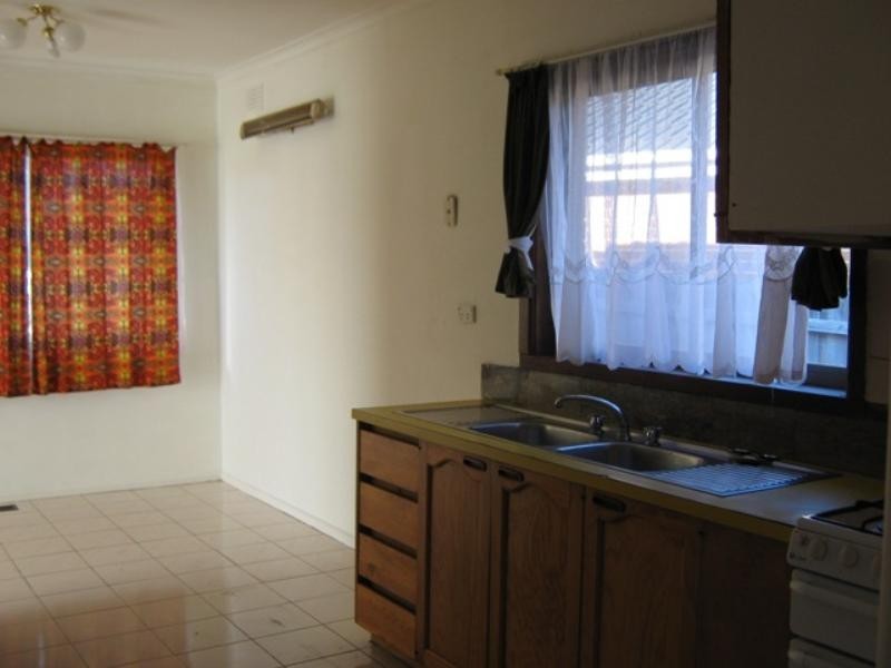 70 Bloomfield Road, Noble Park VIC 3174