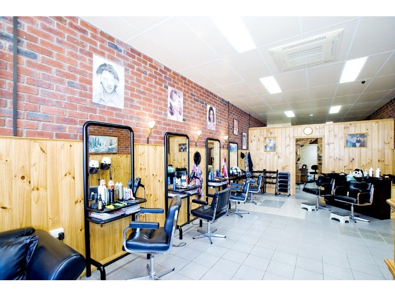 Shop 25 Buckley Street, Noble Park VIC 3174