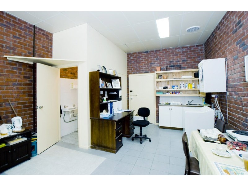 Shop 25 Buckley Street, Noble Park VIC 3174