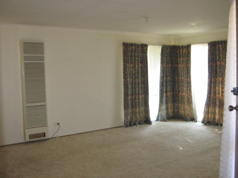 1/40 David Collins Drive, Endeavour Hills VIC 3802