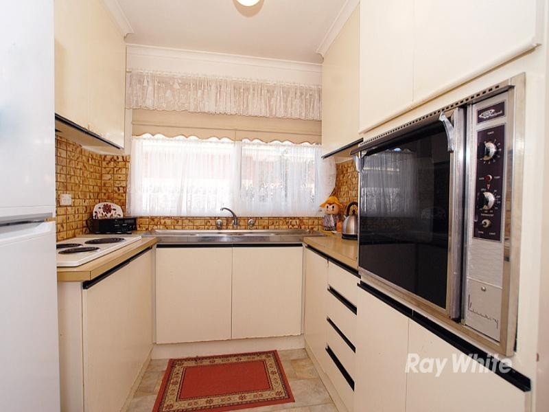 4/108 Kelvinside Road, Noble Park VIC 3174