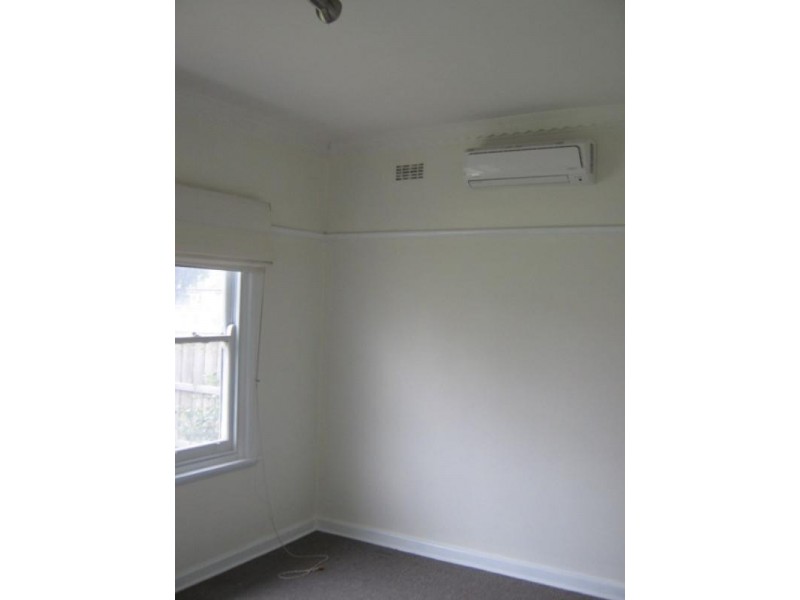 1/10 Henry Street, Noble Park VIC 3174