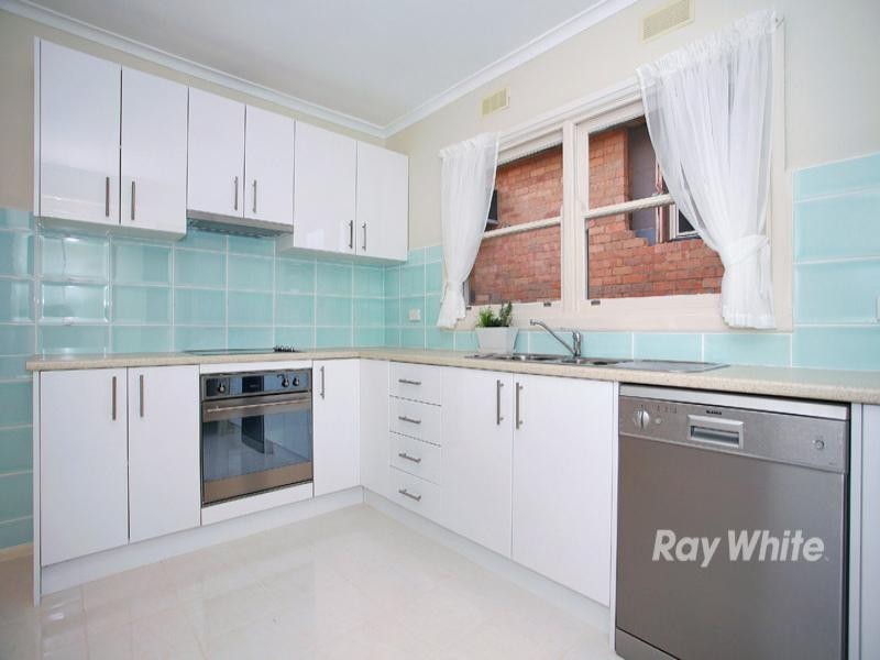 25 Sunline Avenue, Noble Park North VIC 3174