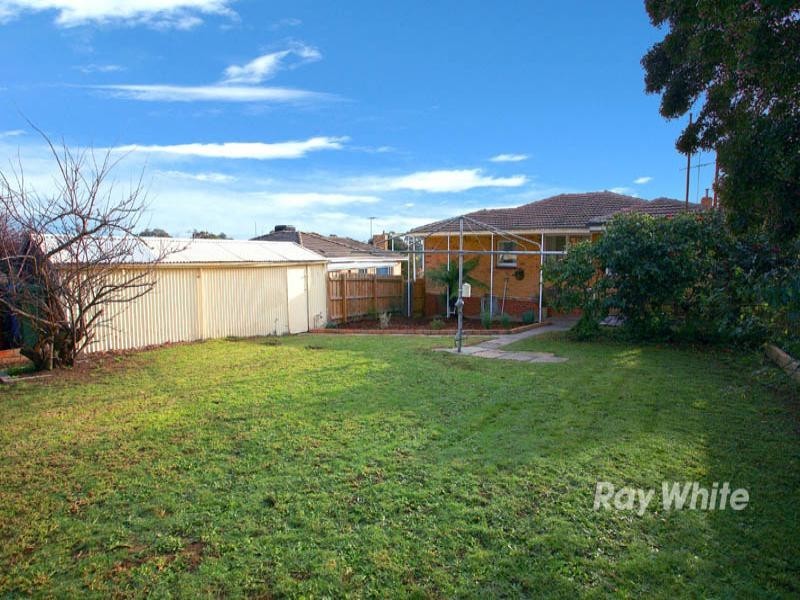 25 Sunline Avenue, Noble Park North VIC 3174