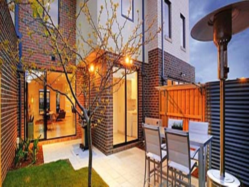 26 Botanic Drive, Clayton South VIC 3169