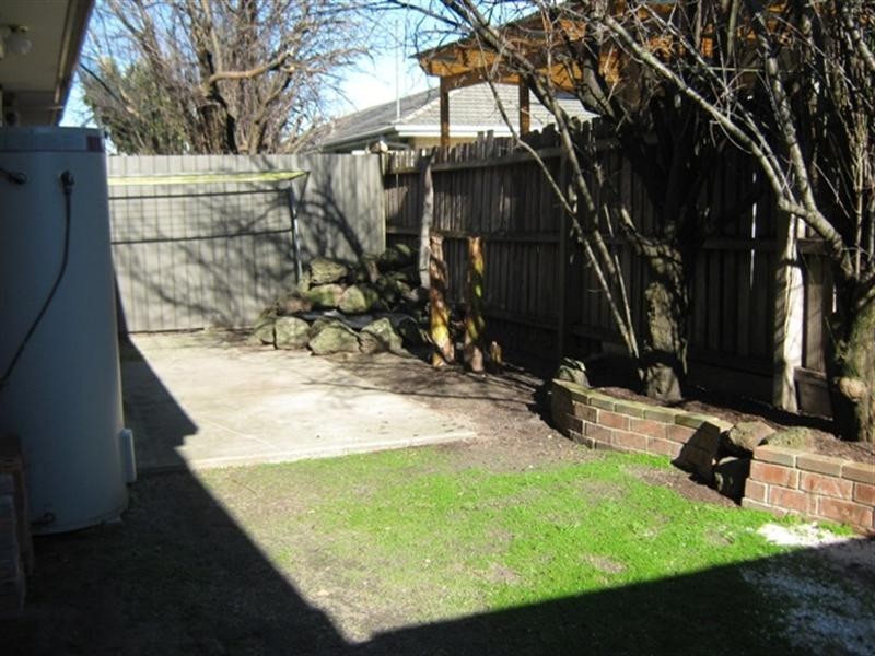 8/16-18 Allan Street, Noble Park VIC 3174