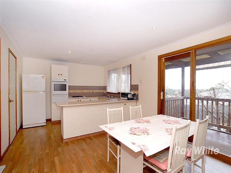 2 Peppermint Court, Hampton Park VIC 3976