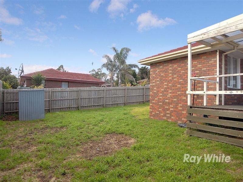 3 Howson Close, Endeavour Hills VIC 3802