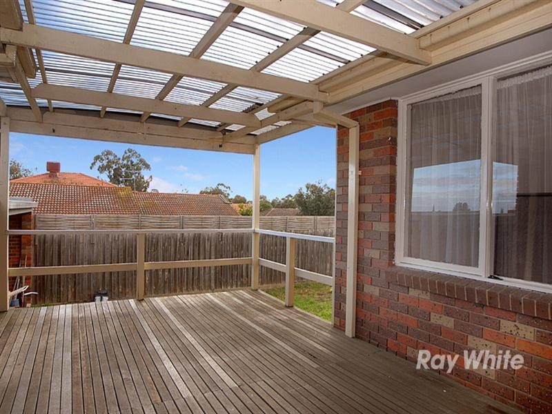3 Howson Close, Endeavour Hills VIC 3802